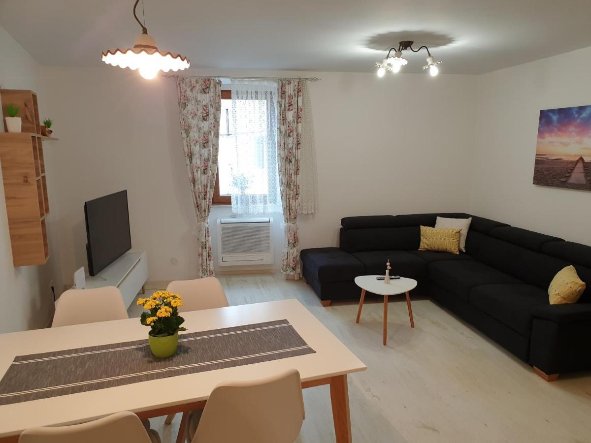 Apartment Old Town Umag Kültér fotó