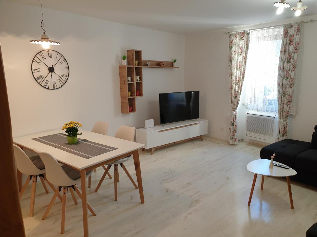Apartment Old Town Umag Kültér fotó