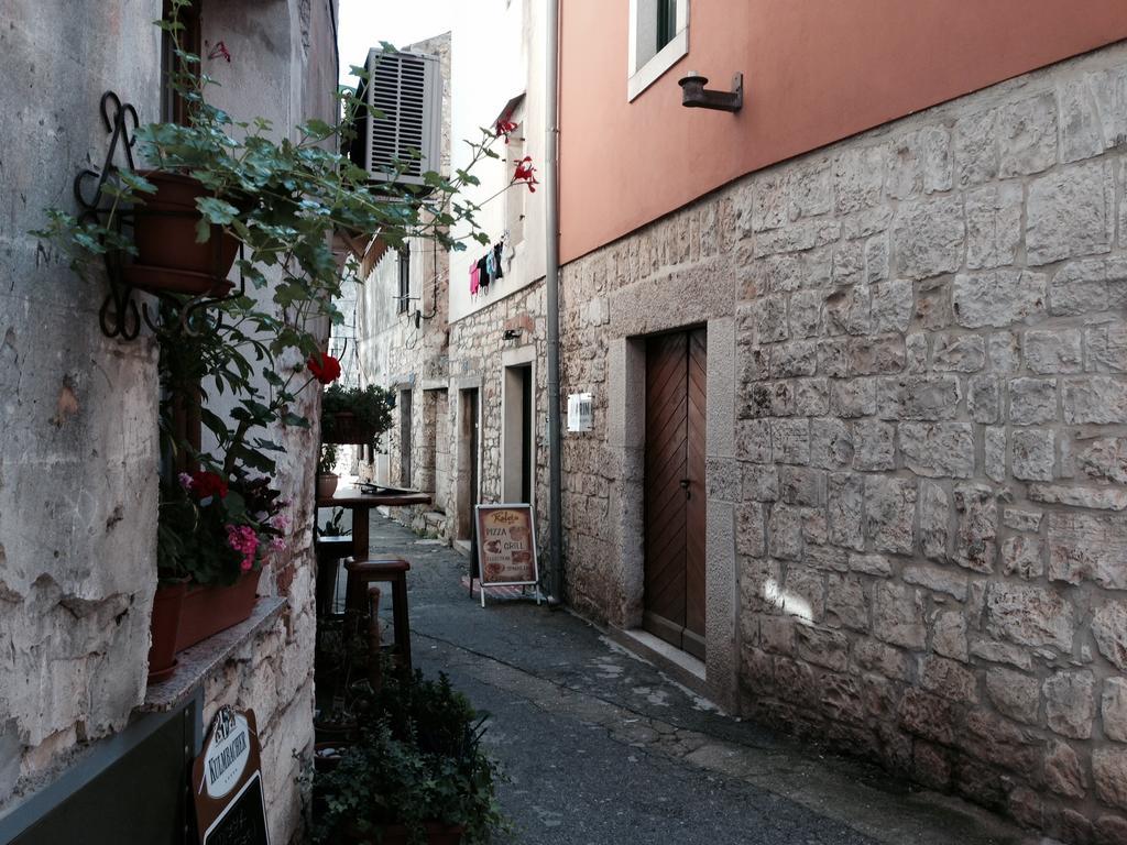 Apartment Old Town Umag Szoba fotó