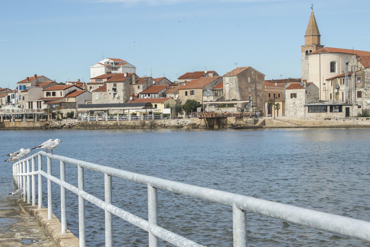 Apartment Old Town Umag Kültér fotó